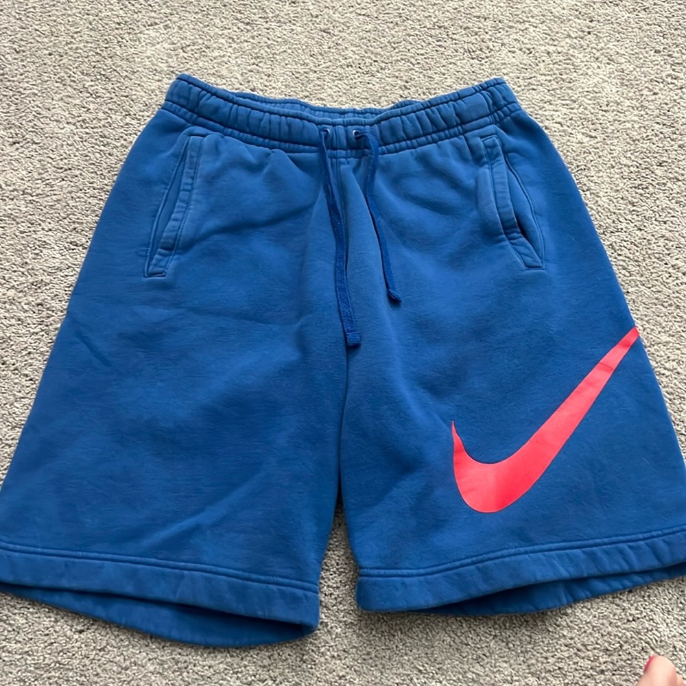 Nike sweat shorts / basketball shorts